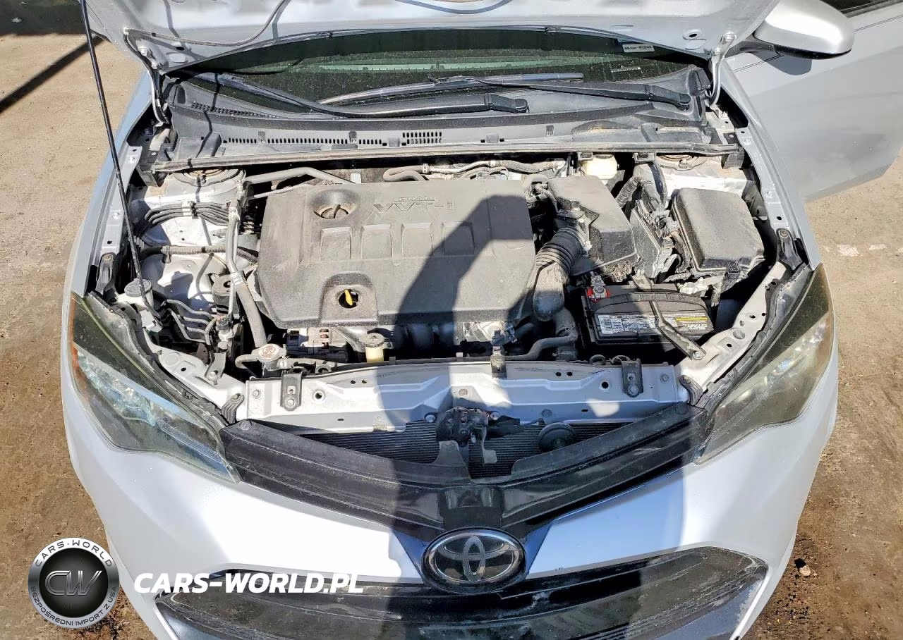 2018 Toyota Corolla Le VIN:2T1BURHE8JC121819 - 11