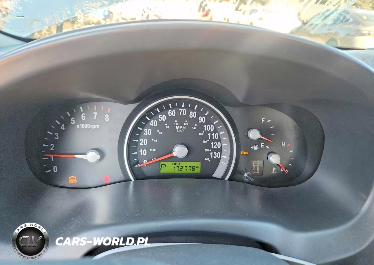 2006 Kia Sedona Lx VIN:KNDMB233766073773 - 9