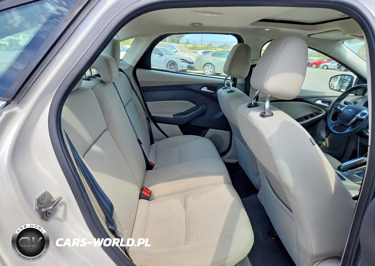 2012 Ford Focus Sel VIN:1FAHP3H20CL152472 - 10