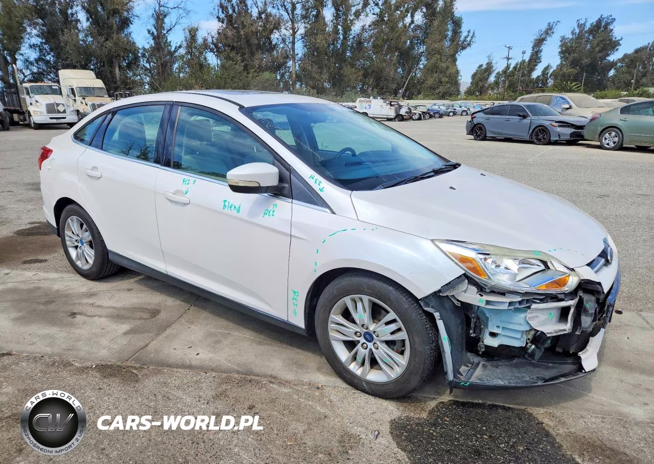 2012 Ford Focus Sel VIN:1FAHP3H20CL152472 - 4