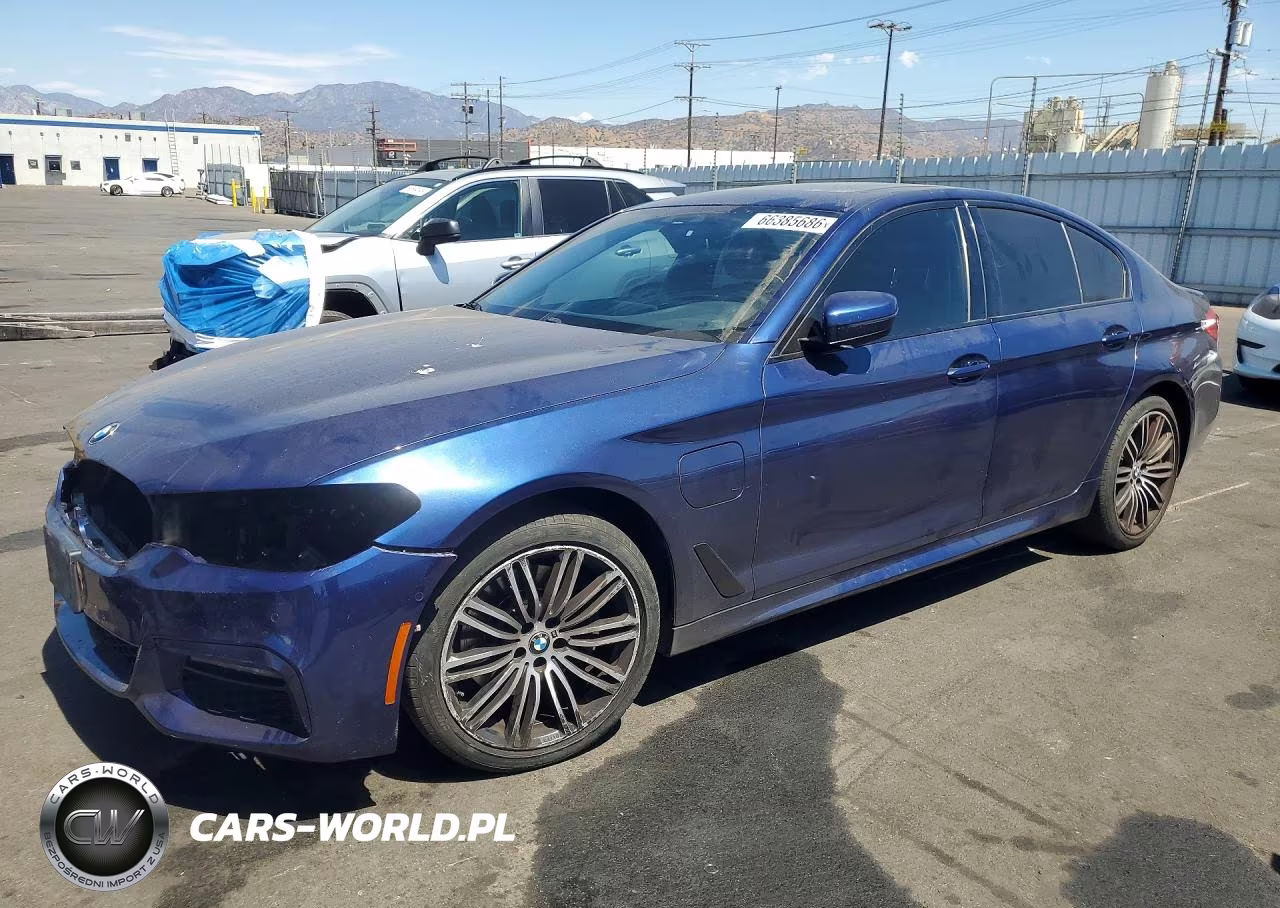 2020 BMW 530E