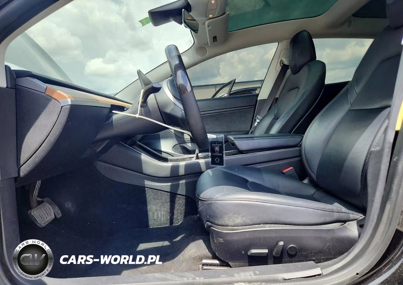 2020 Tesla Model 3 VIN:5YJ3E1EB4LF663026 - 7