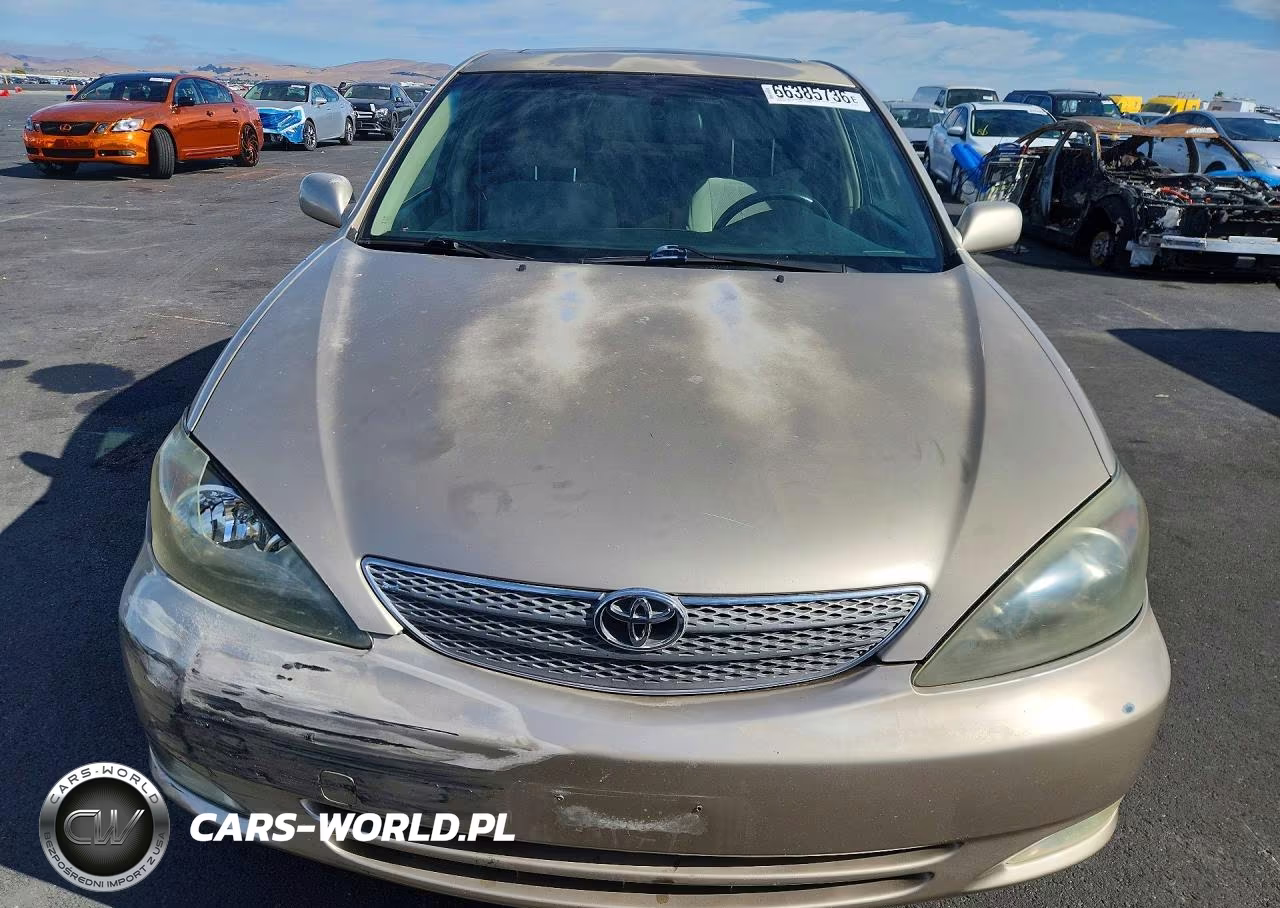 2002 Toyota Camry Se VIN:JTDBE30K320045997 - 5