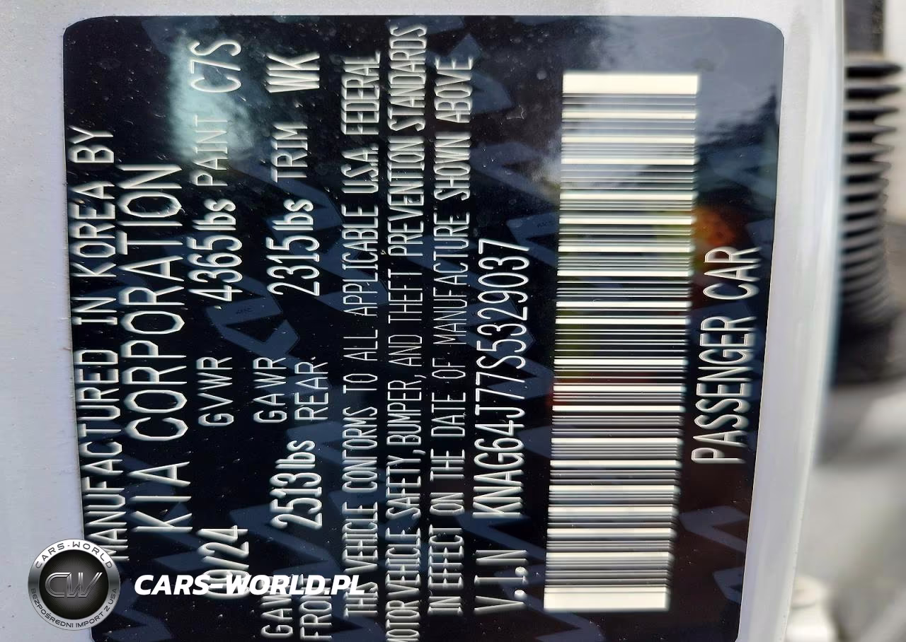 2025 Kia K5 Gt Line VIN:KNAG64J77S5329037 - 12