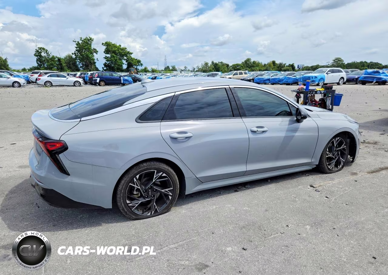 2025 Kia K5 Gt Line VIN:KNAG64J77S5329037 - 3