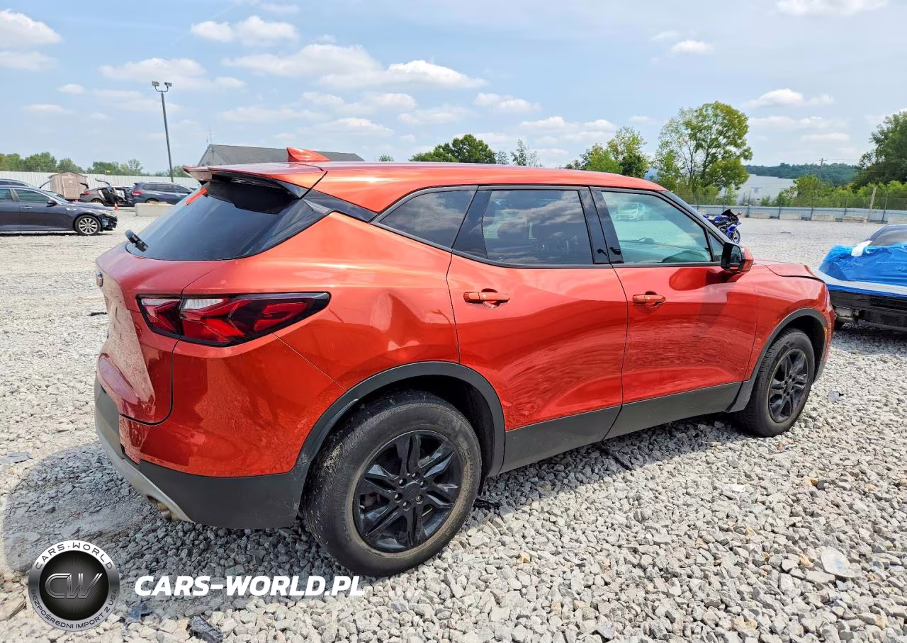 2022 Chevrolet Blazer 2Lt VIN:3GNKBCR47NS122985 - 3