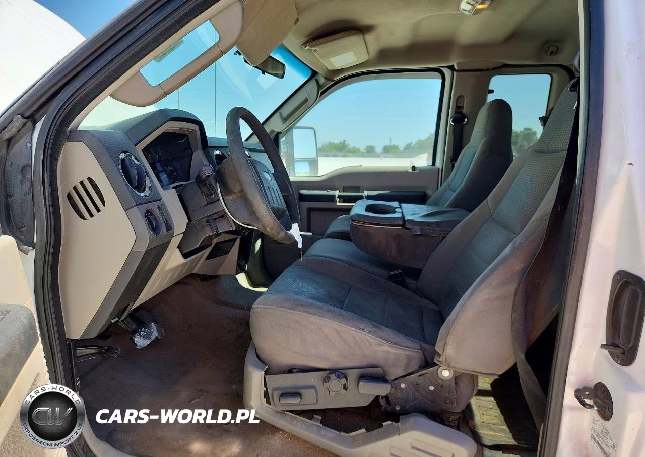 2010 Ford F250 Super Duty VIN:1FTSX2A53AEA19057 - 7