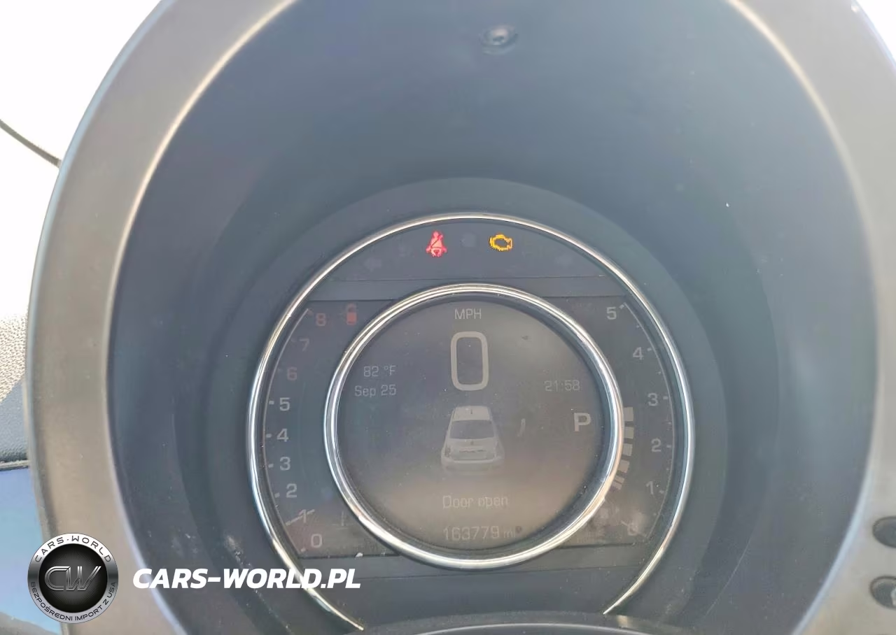 2015 Fiat 500 Sport VIN:3C3CFFBR8FT528055 - 9
