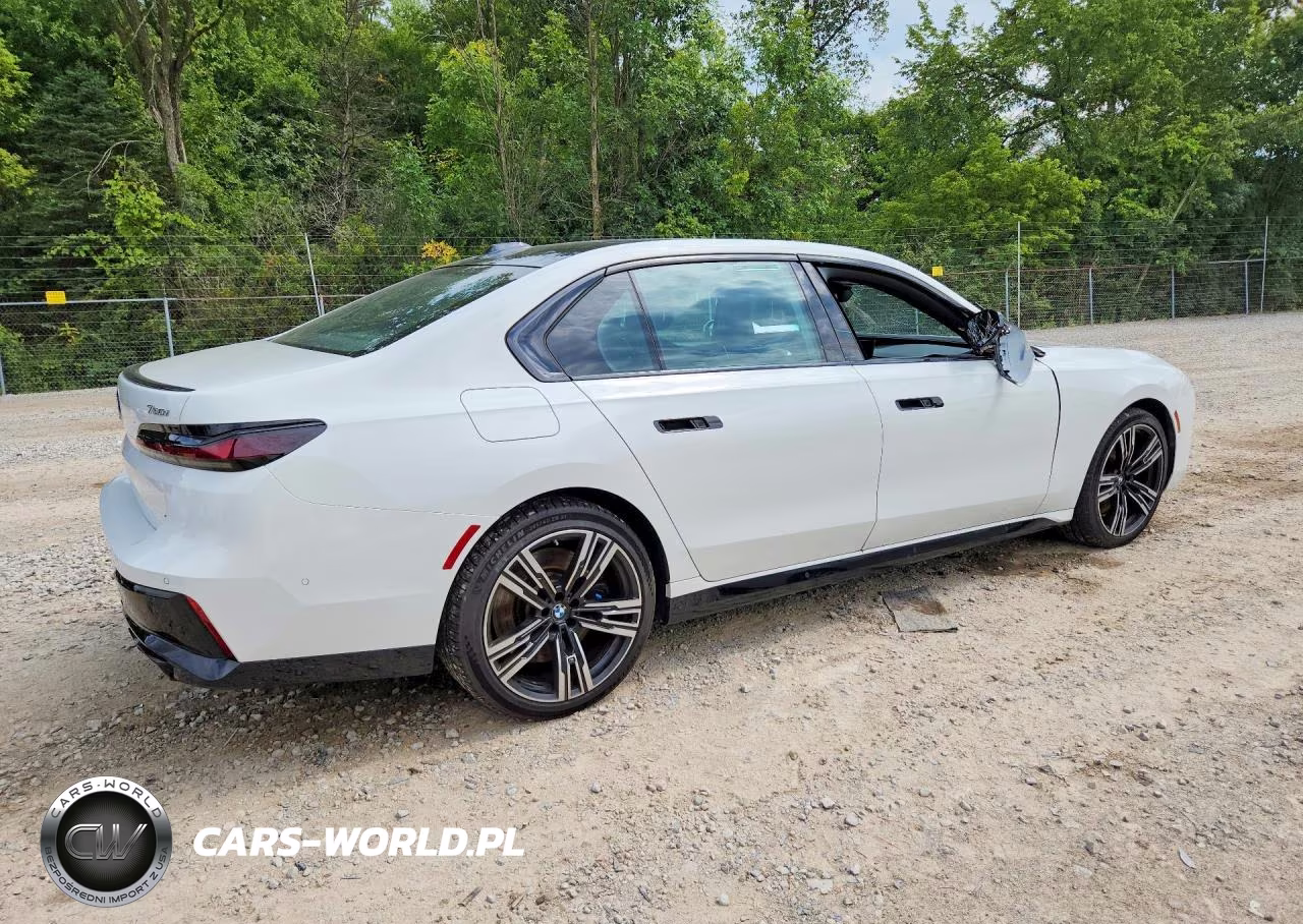 2023 BMW 760 Xi VIN:WBA33EJ06PCL49752 - 3