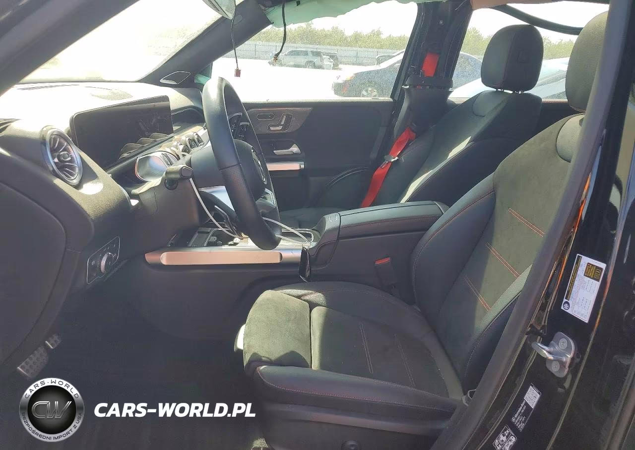 2026 Mercedes-Benz Glb Amg 35 4Matic VIN:W1N4M5BB2TW437798 - 7