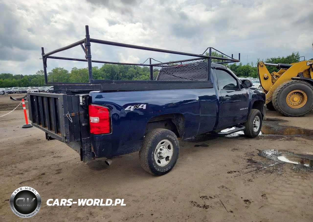 2008 Chevrolet Silverado K2500 Heavy Duty VIN:1GCHK24K08E156204 - 3