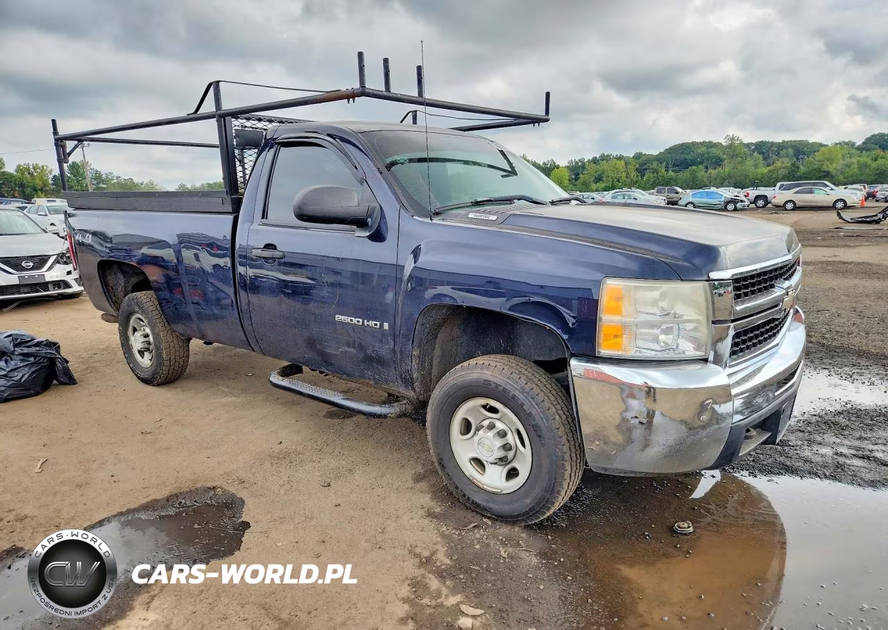2008 Chevrolet Silverado K2500 Heavy Duty VIN:1GCHK24K08E156204 - 4