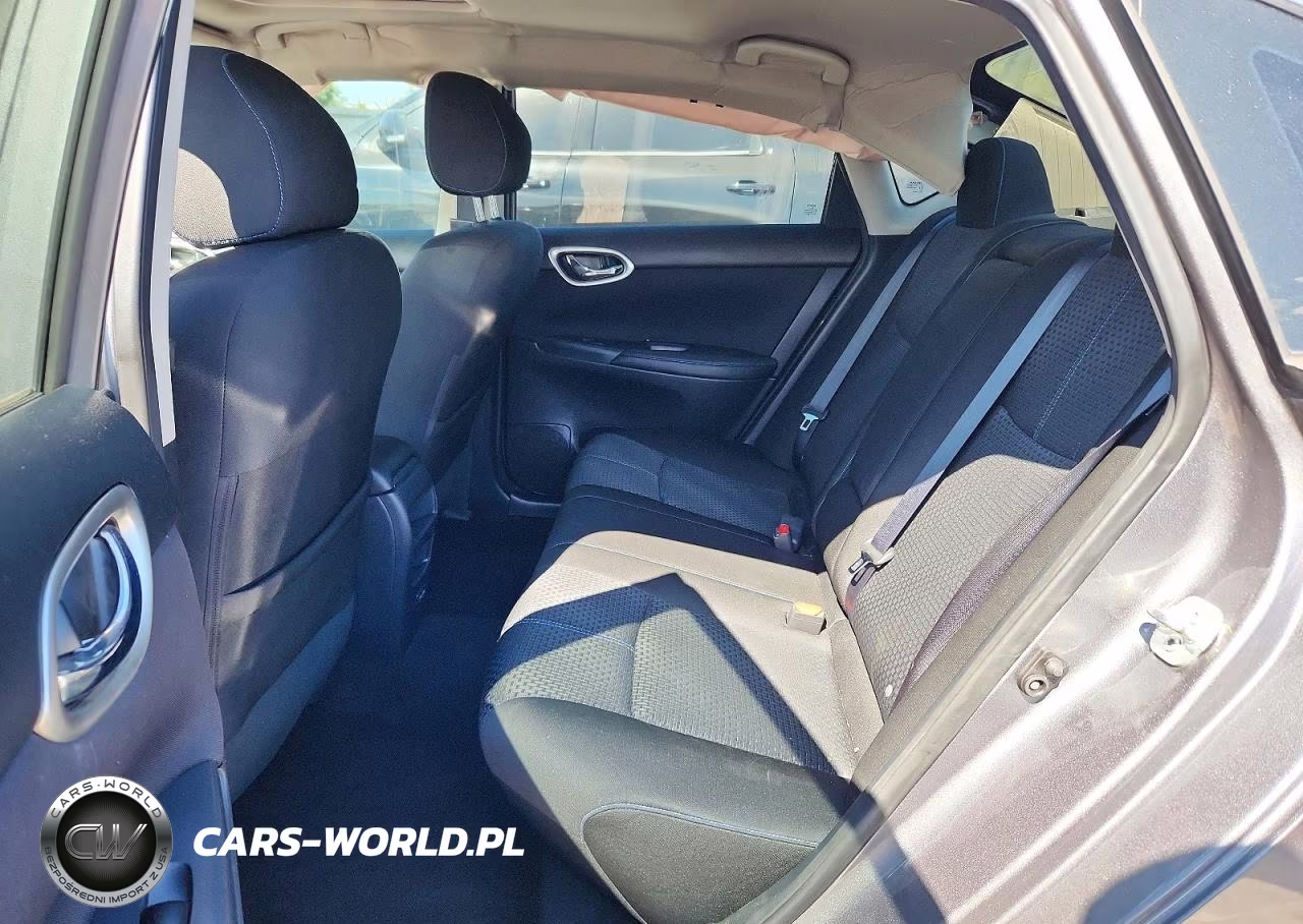 2017 Nissan Sentra Sr Turbo VIN:3N1CB7AP1HY282990 - 10