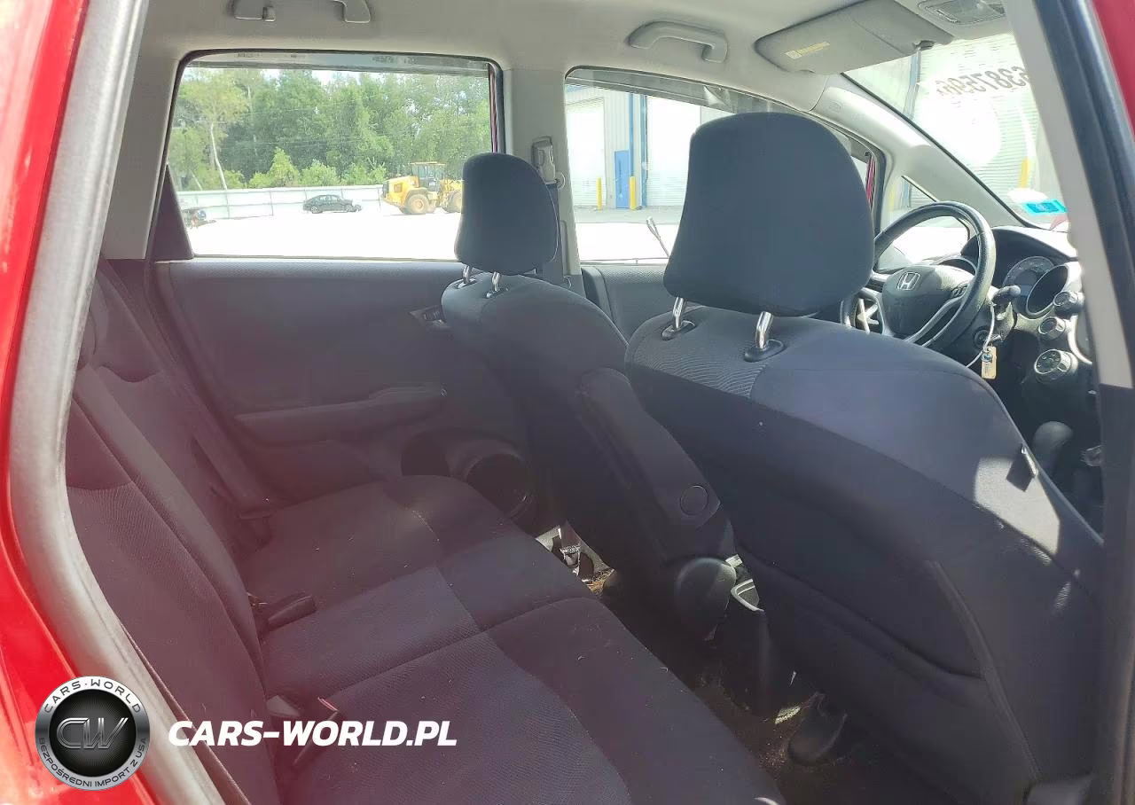 2009 Honda Fit Sport VIN:JHMGE88469C003128 - 10