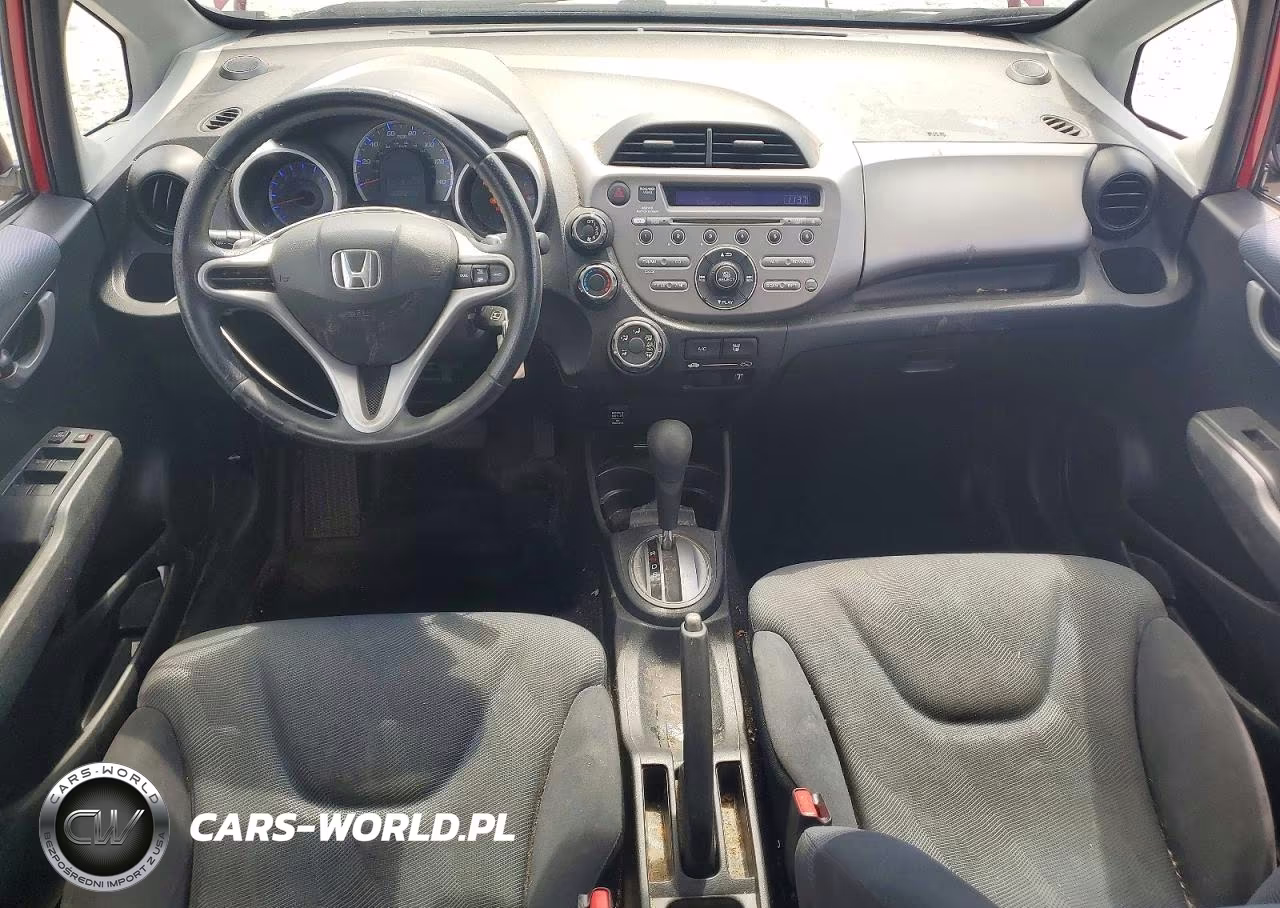 2009 Honda Fit Sport VIN:JHMGE88469C003128 - 8
