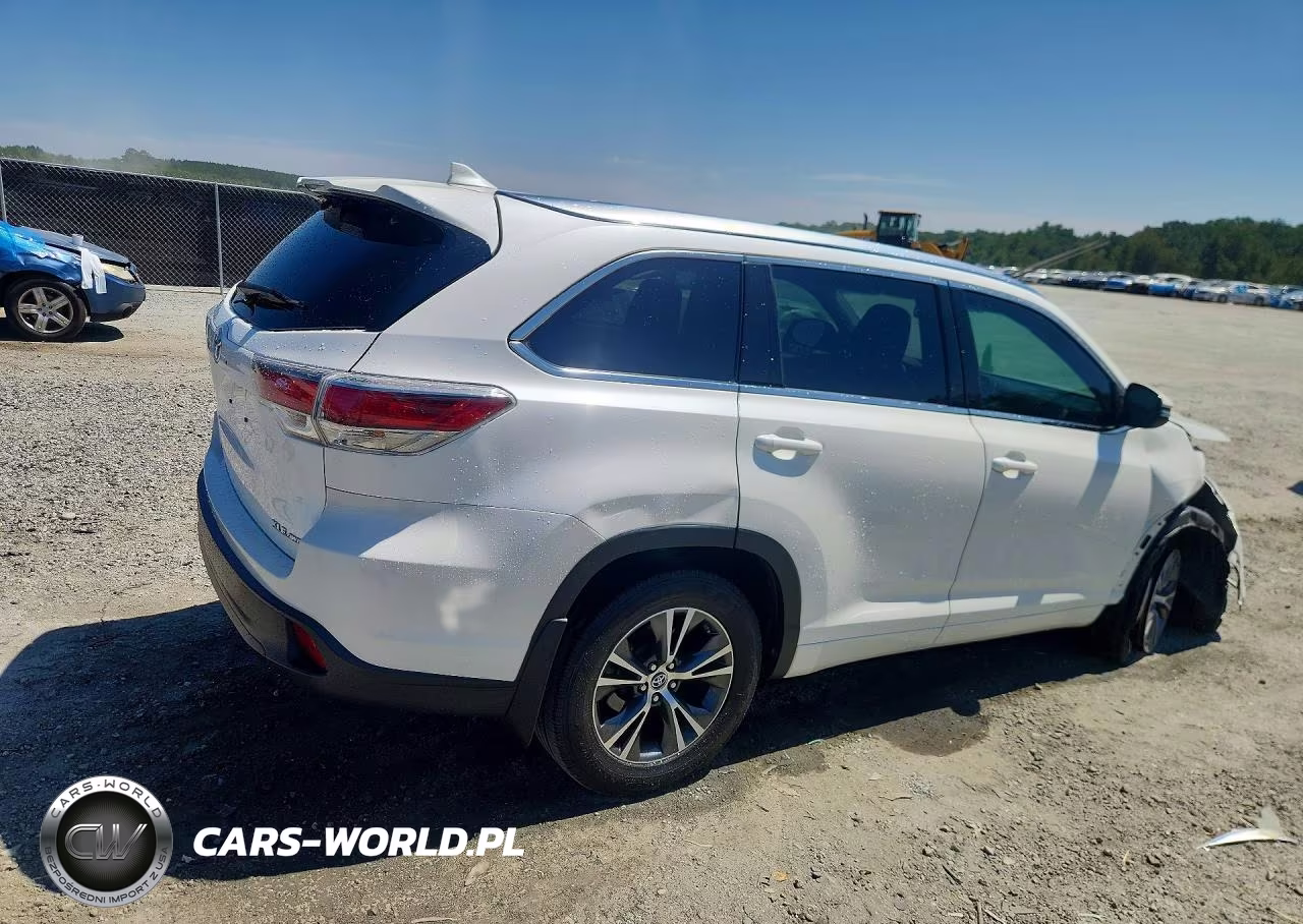 2016 Toyota Highlander Xle VIN:5TDJKRFH4GS254222 - 3
