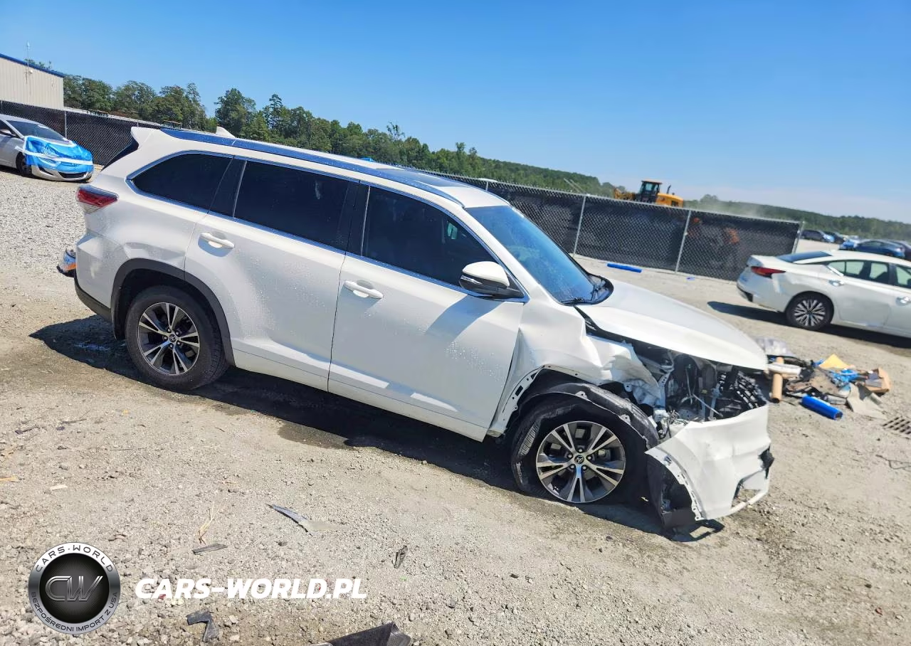 2016 Toyota Highlander Xle VIN:5TDJKRFH4GS254222 - 4
