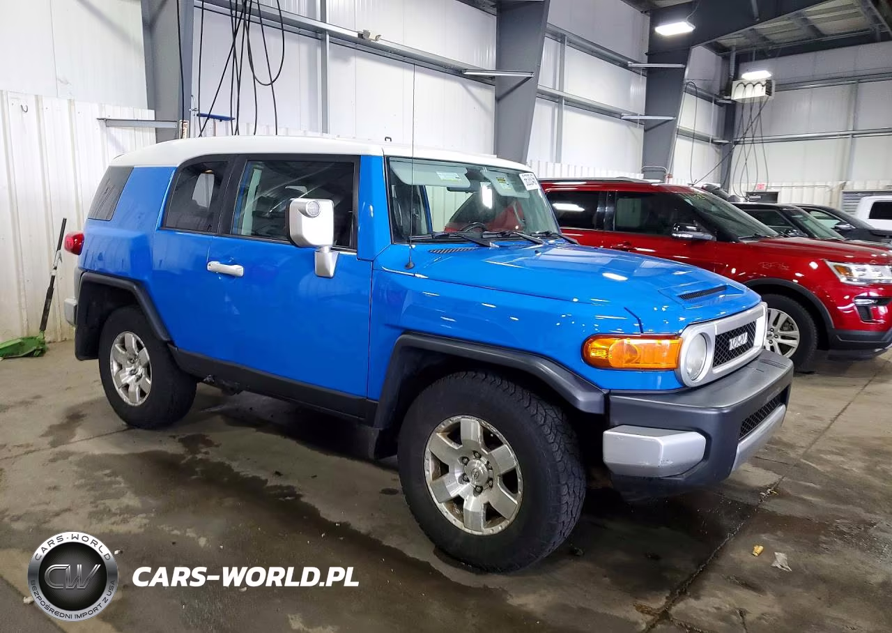2007 Toyota Fj Cruiser Base VIN:JTEZU11F170018081 - 4