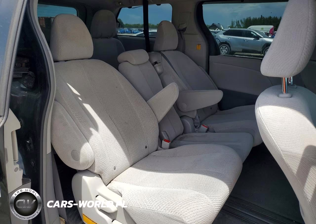 2011 Toyota Sienna Le VIN:5TDKK3DC1BS151289 - 11