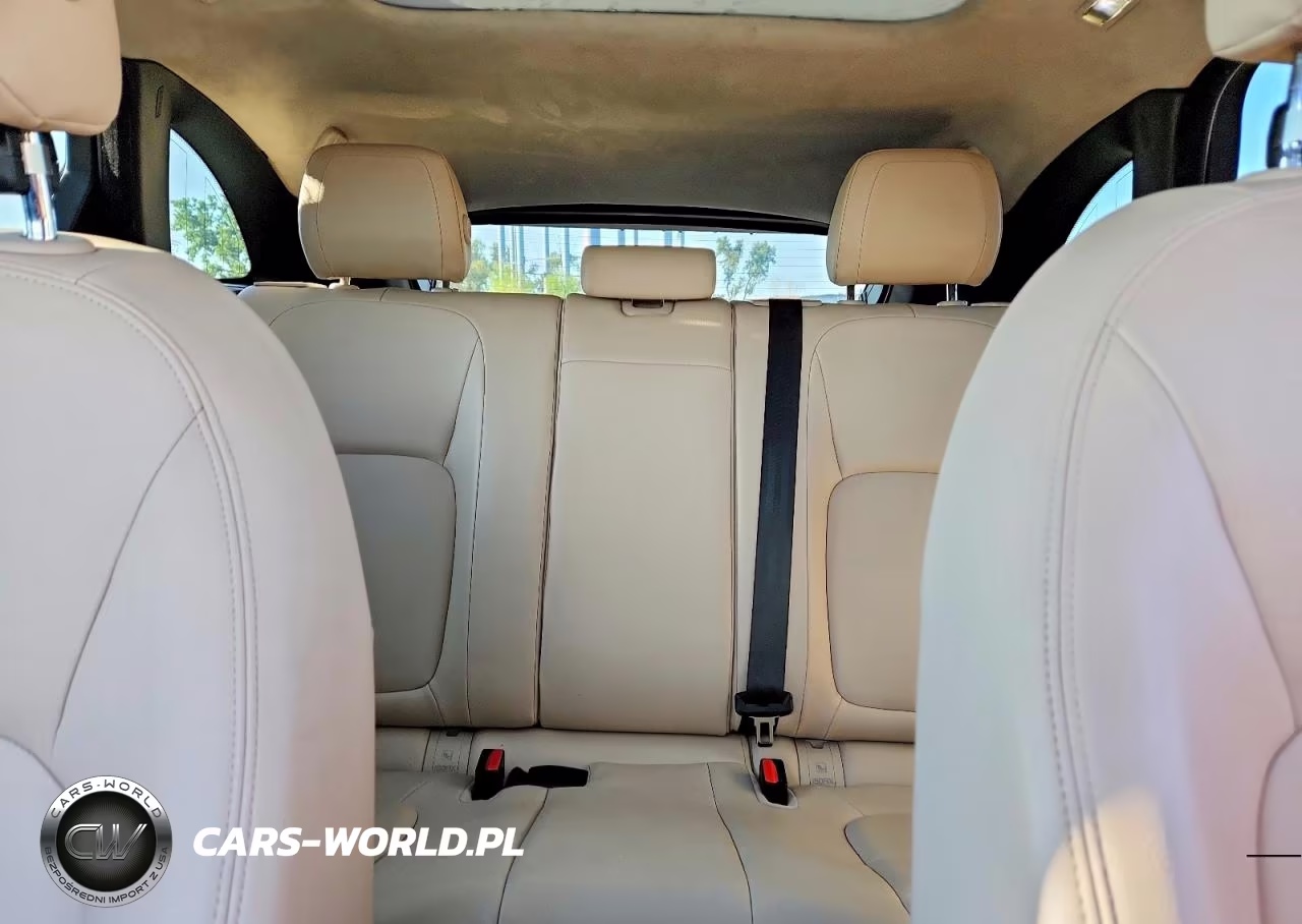 2020 Jaguar F-Pace Premium VIN:SADCJ2FXXLA656767 - 10