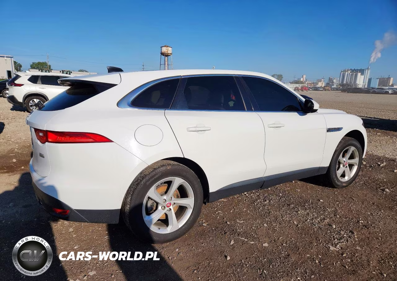 2020 Jaguar F-Pace Premium VIN:SADCJ2FXXLA656767 - 3