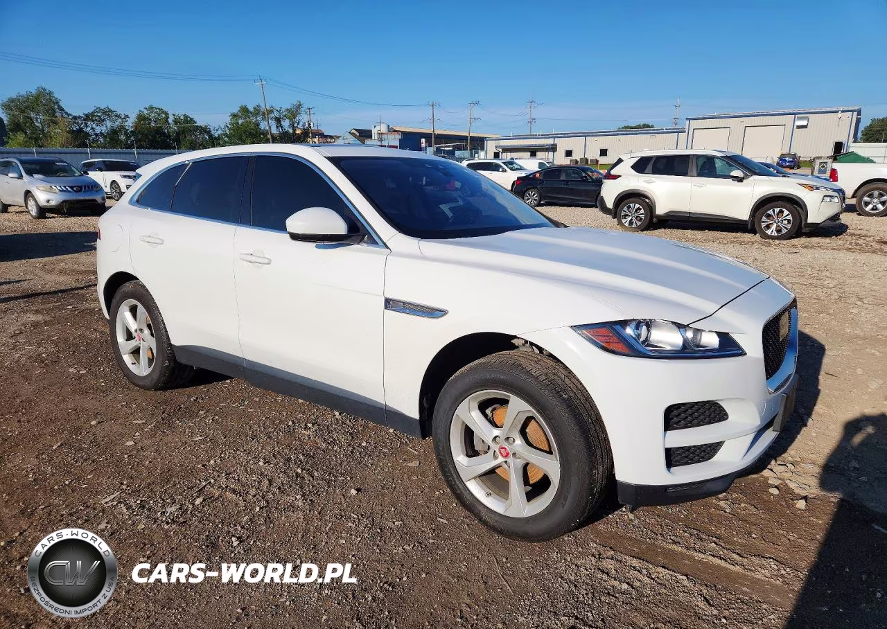 2020 Jaguar F-Pace Premium VIN:SADCJ2FXXLA656767 - 4
