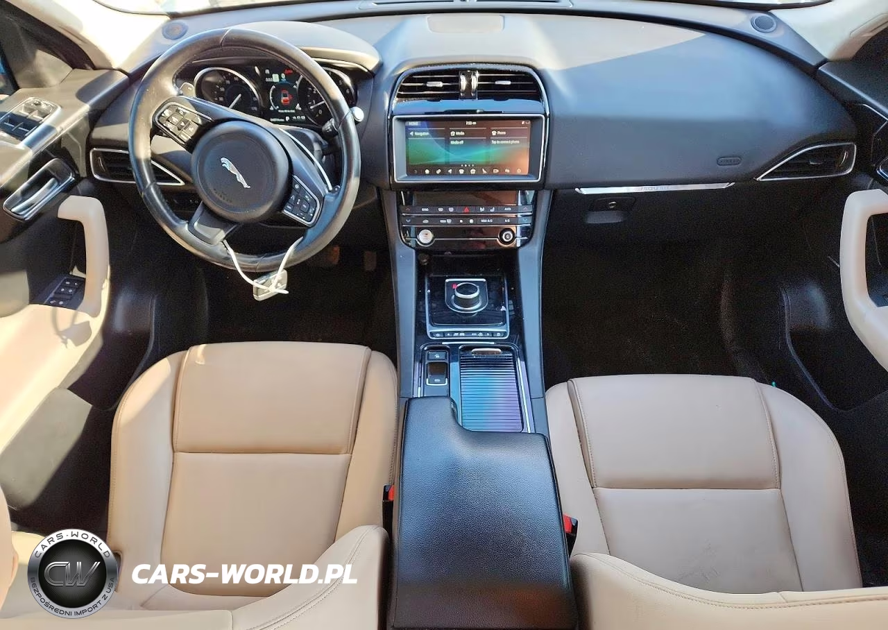 2020 Jaguar F-Pace Premium VIN:SADCJ2FXXLA656767 - 8