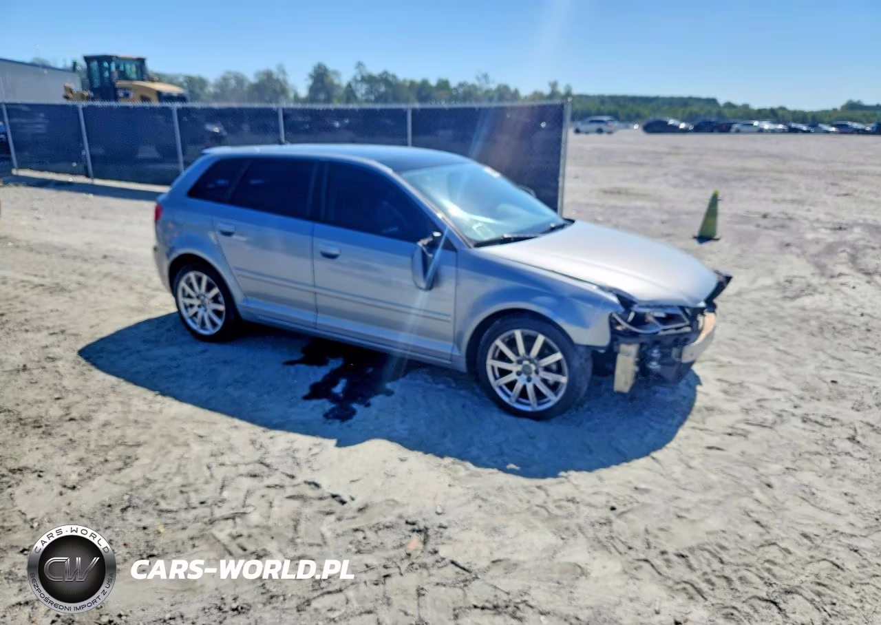2011 Audi A3 Premium Plus VIN:WAUKJAFMXBA083050 - 4