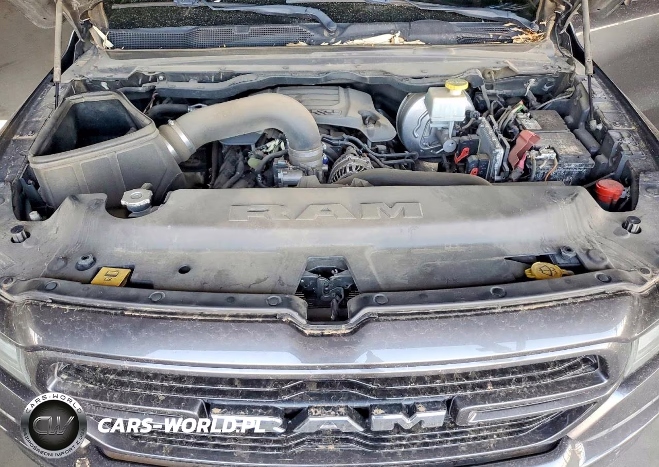 2019 Ram 1500 Laramie VIN:1C6RREJT5KN635148 - 11