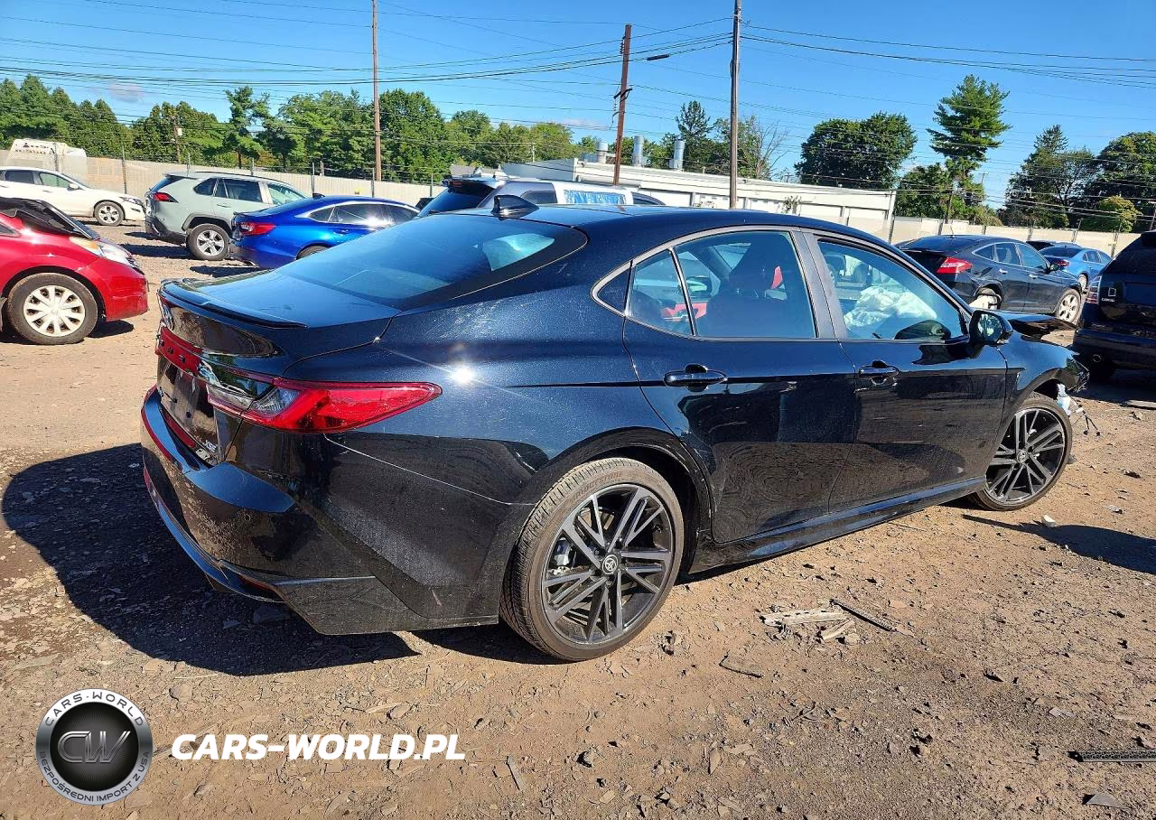 2026 Toyota Camry Xse VIN:4T1DAACKXTU706533 - 3