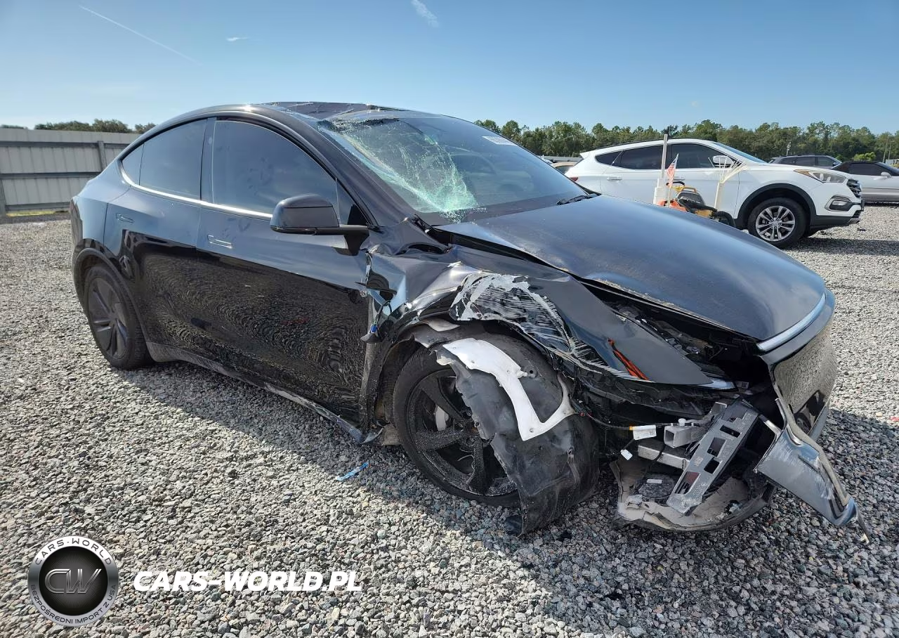 2026 Tesla Model Y VIN:7SAYGDEE2TA467839 - 4