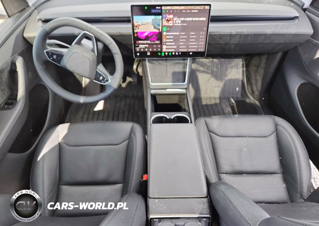 2026 Tesla Model Y VIN:7SAYGDEE2TA467839 - 8