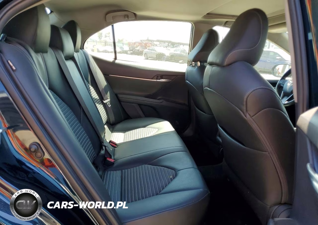 2019 Toyota Camry Se VIN:4T1B11HK3KU814054 - 10