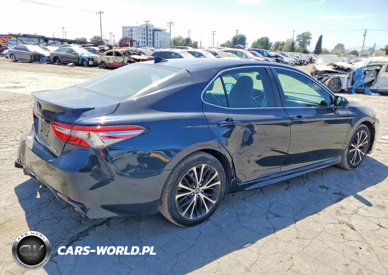 2019 Toyota Camry Se VIN:4T1B11HK3KU814054 - 3