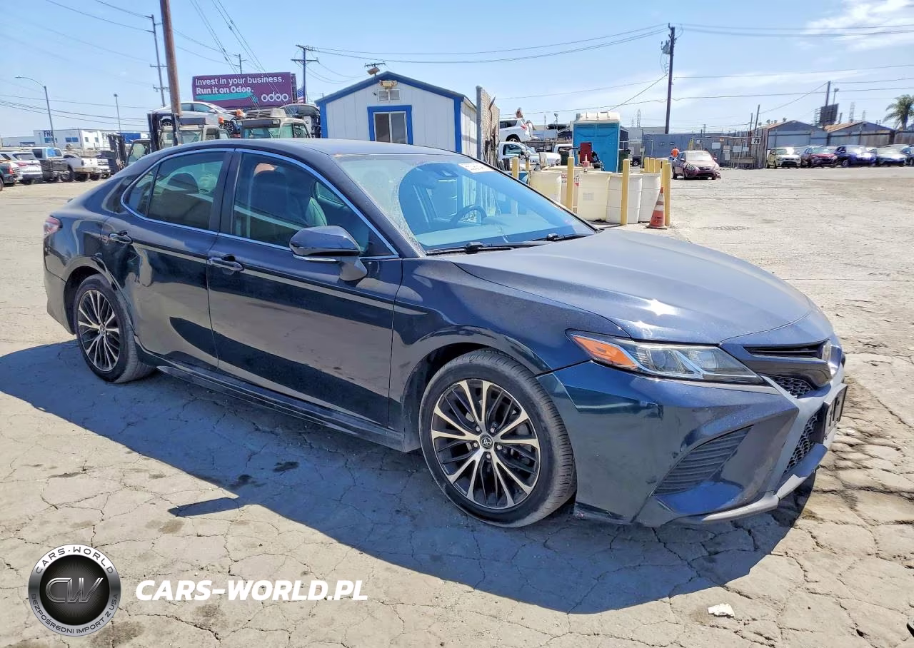 2019 Toyota Camry Se VIN:4T1B11HK3KU814054 - 4
