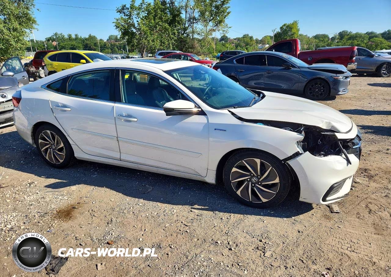 2019 Honda Insight Touring VIN:19XZE4F98KE003714 - 4