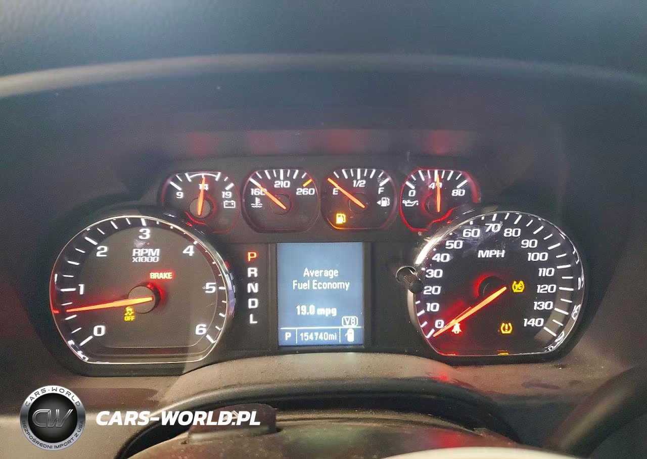 2018 Chevrolet Silverado K1500 VIN:1GCVKNEC0JZ360060 - 9