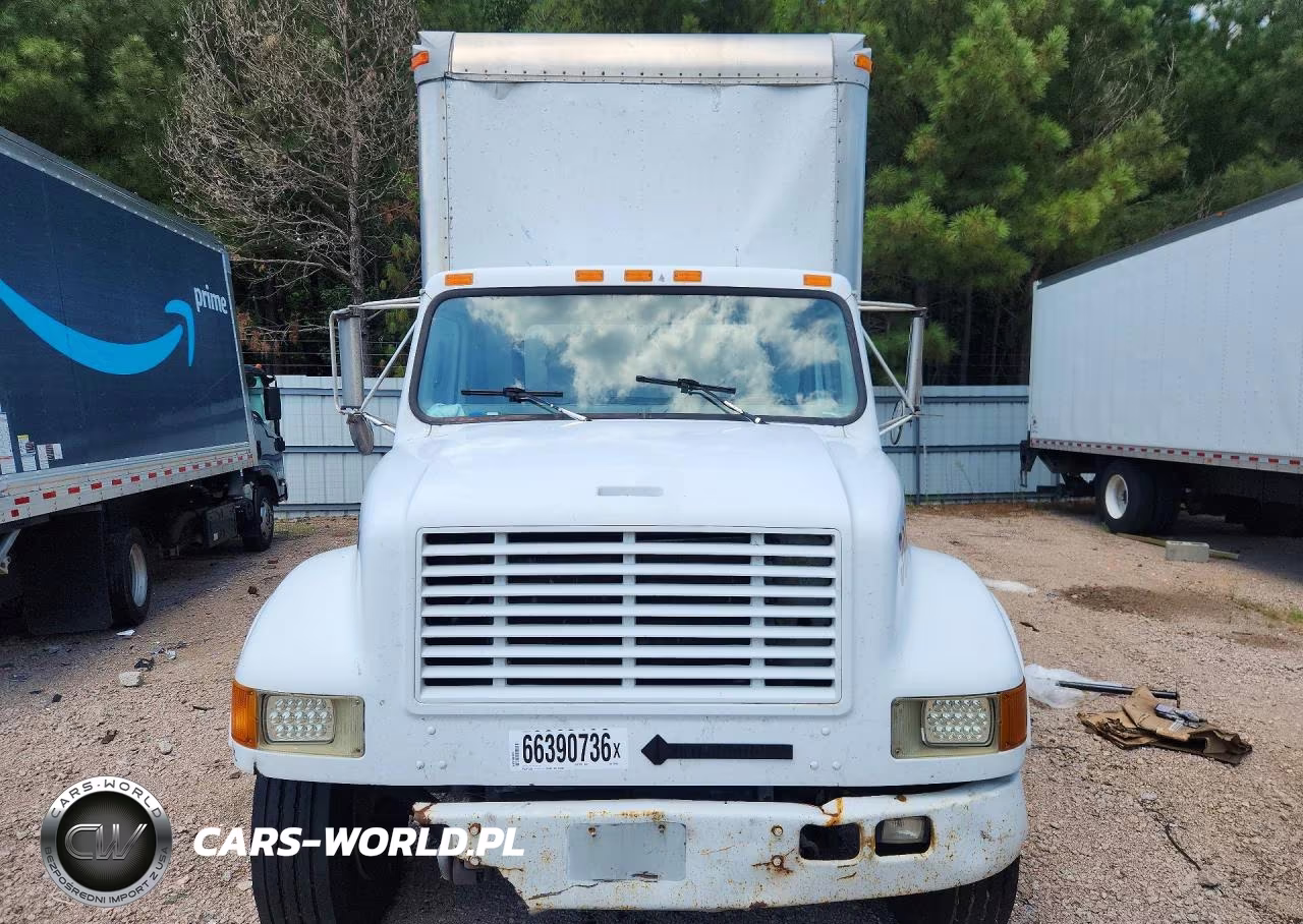2000 International 4700 Box Truck VIN:1HTSCABM7YH235064 - 5