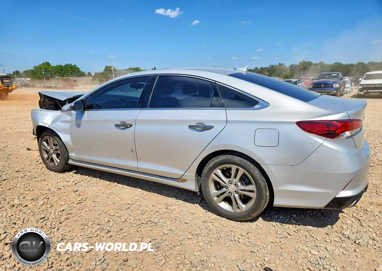 2018 Hyundai Sonata Sport VIN:5NPE34AF1JH653478 - 2