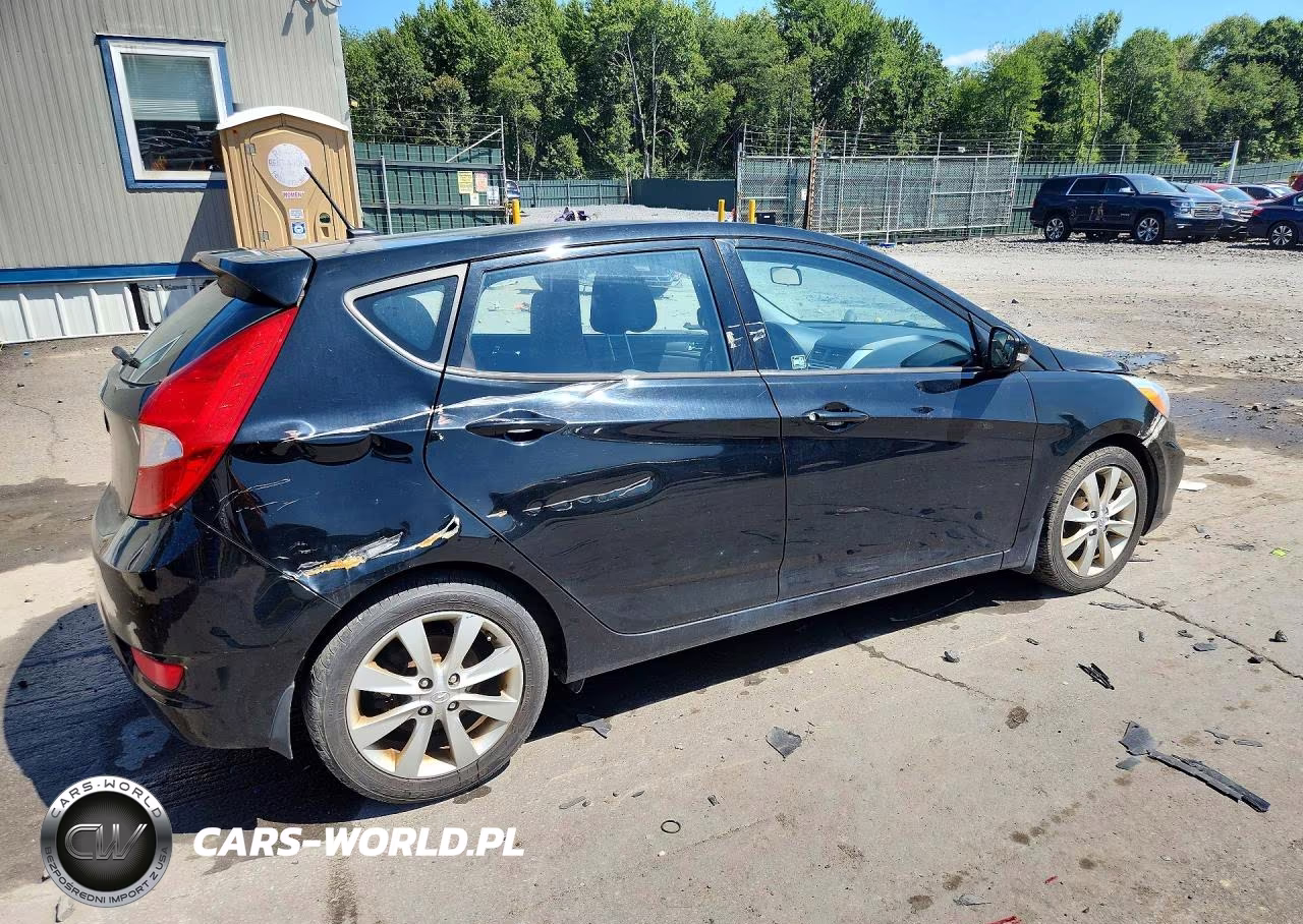 2014 Hyundai Accent Se VIN:KMHCU5AE9EU175044 - 3