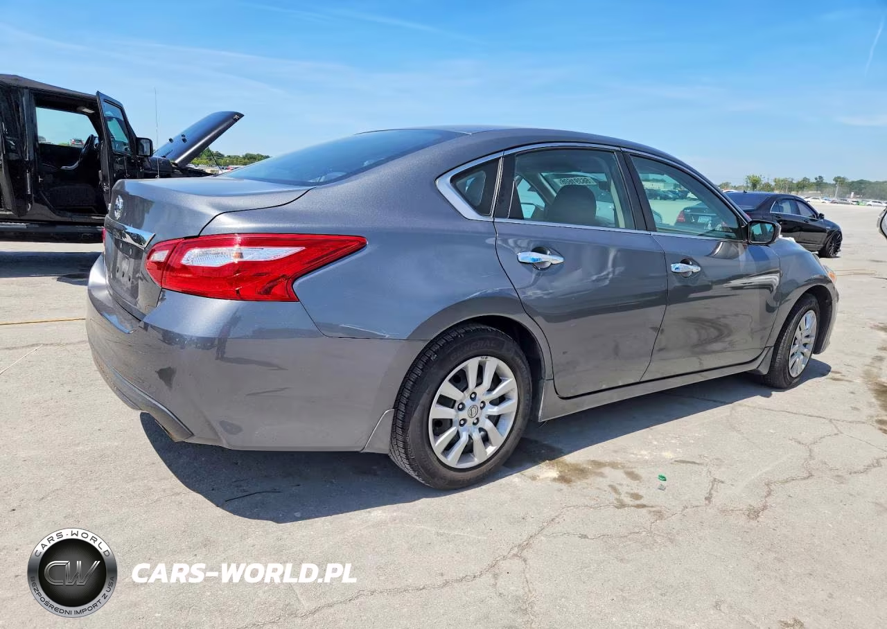 2017 Nissan Altima 2.5 S VIN:1N4AL3AP7HC492681 - 3