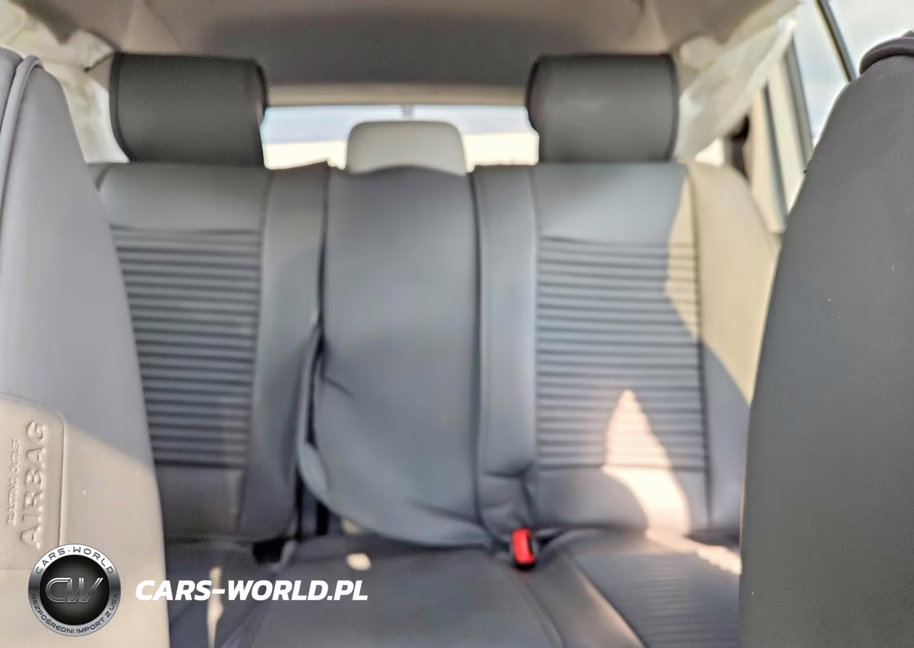 2019 Volkswagen Tiguan S VIN:3VV0B7AX2KM194112 - 10