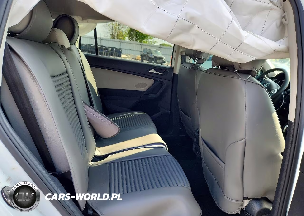 2019 Volkswagen Tiguan S VIN:3VV0B7AX2KM194112 - 11