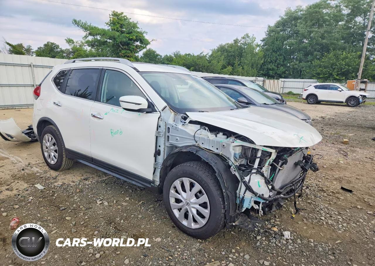 2017 Nissan Rogue S VIN:JN8AT2MV3HW013545 - 4