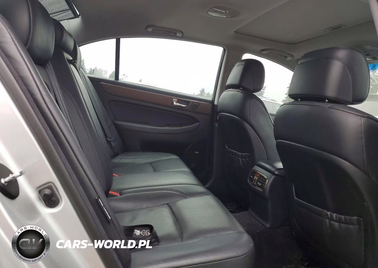 2009 Hyundai Genesis 3.8L VIN:KMHGC46E99U024623 - 10