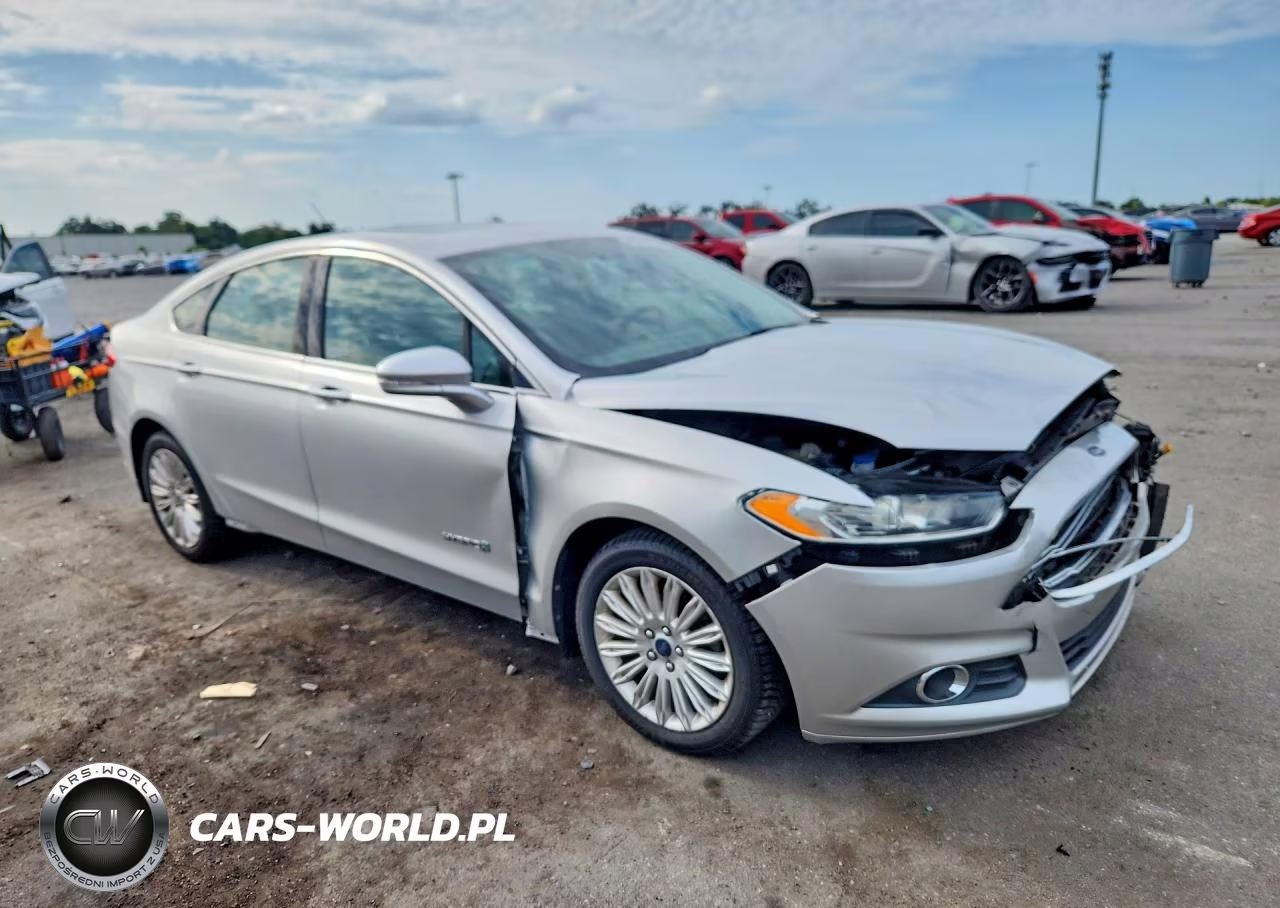 2014 Ford Fusion Se Hybrid VIN:3FA6P0LUXER118722 - 4