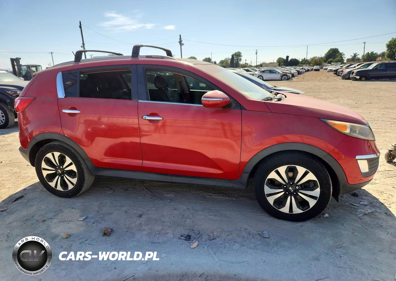 2012 Kia Sportage Sx VIN:KNDPC3A61C7349707 - 4