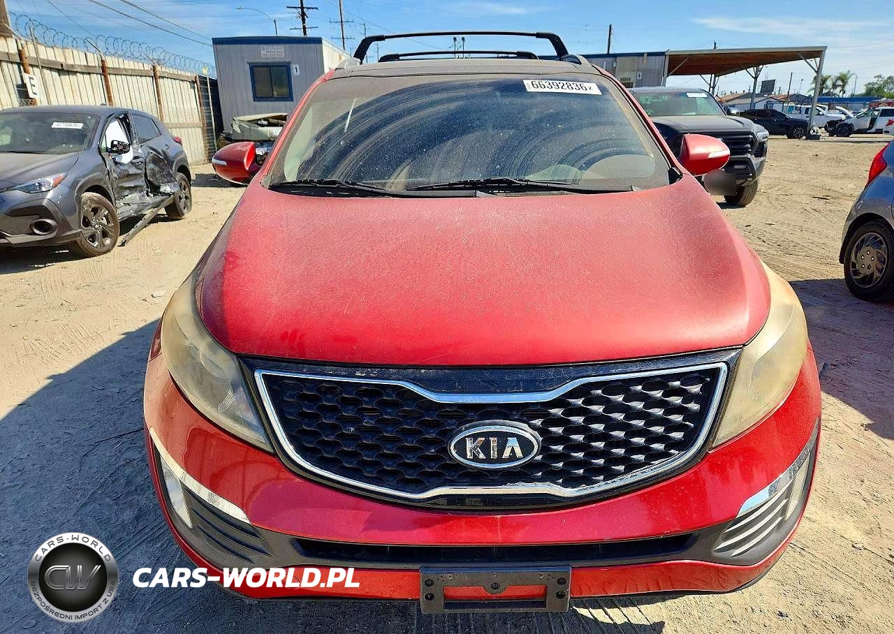 2012 Kia Sportage Sx VIN:KNDPC3A61C7349707 - 5
