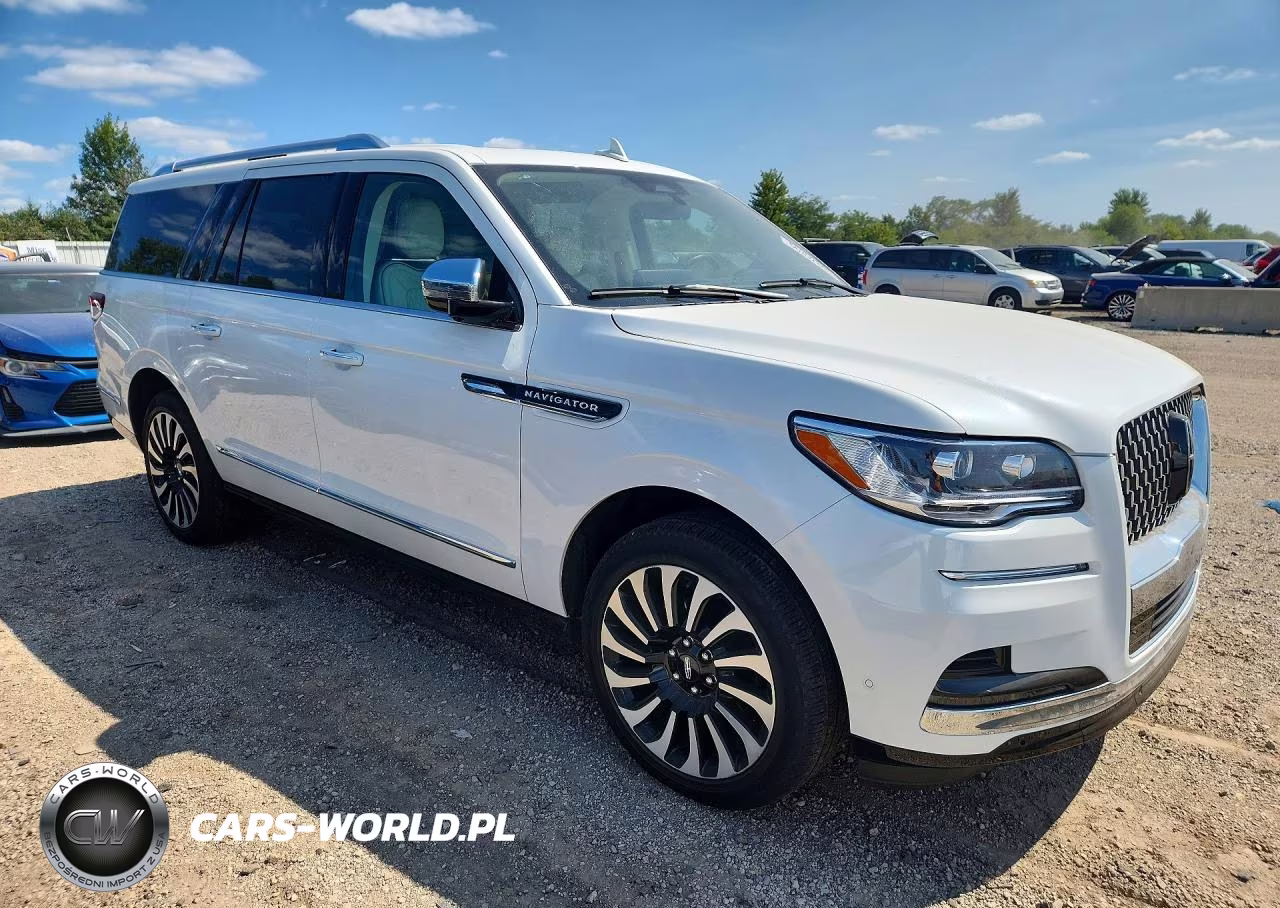 2024 Lincoln Navigator L Black Label VIN:5LMJJ3TGXREL21886 - 4