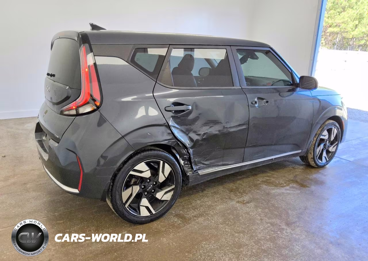 2025 Kia Soul Gt Line VIN:KNDJ53AU2S7244624 - 3